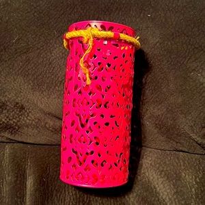 ⭐️ Moroccan Barbiecore pink metal pattern solar lantern/candle holder